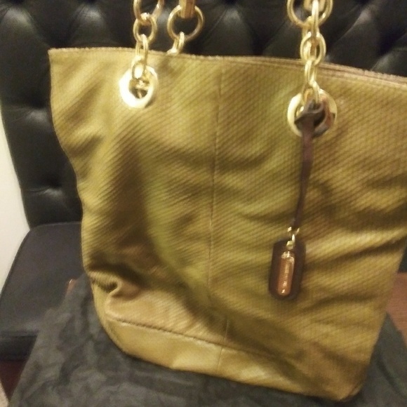 Cynthia Rowley Handbags - Cynthia Rowley handbag